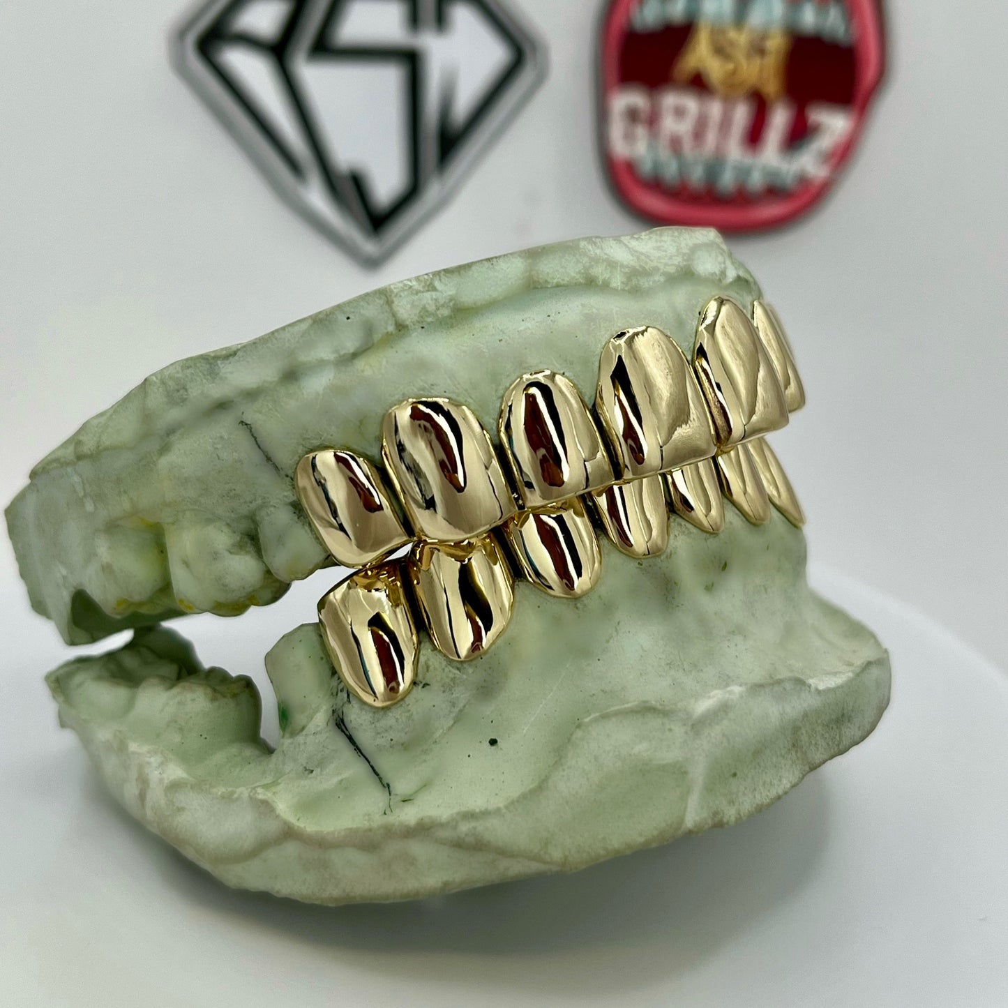 8/8 Solid Gold Custom Grillz (10K, 14K, 18K, 22K)